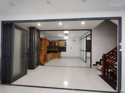 Gehäuse In Hanoi, Vietnam Gehäuse In Hanoi, Vietnam