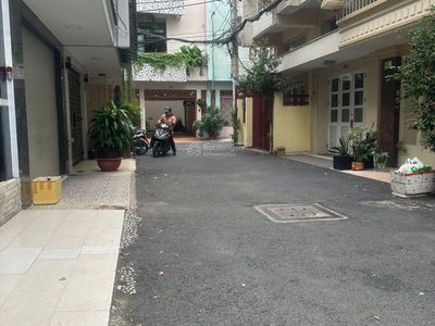 Gehäuse In Ho Chi Minh City, Vietnam Gehäuse In Ho Chi Minh City, Vietnam