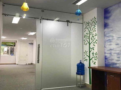 Жилье в Hanoi, Vietnam Жилье в Hanoi, Vietnam