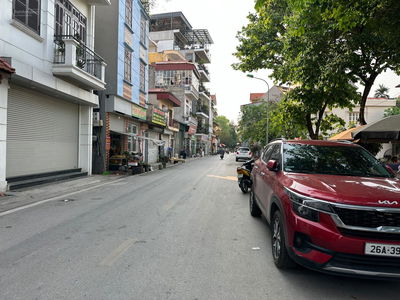 Housing in Hanoi, Vietnam Housing in Hanoi, Vietnam