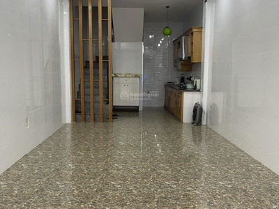 Gehäuse In Hanoi, Vietnam Gehäuse In Hanoi, Vietnam