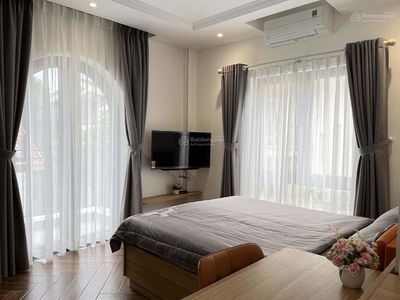 Pho Quang Street, Vietnam Pho Quang Street, Vietnam