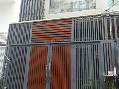 Housing in Ho Chi Minh City, Vietnam Housing in Ho Chi Minh City, Vietnam