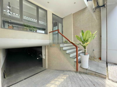 Gehäuse In Ho Chi Minh City, Vietnam Gehäuse In Ho Chi Minh City, Vietnam