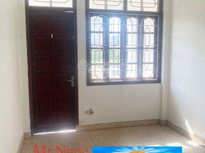 Gehäuse In Ha GJong, Vietnam Gehäuse In Ha GJong, Vietnam