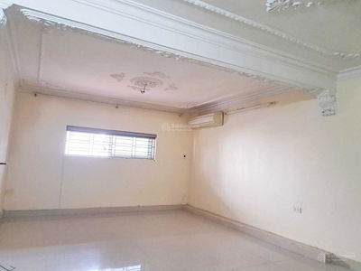 Gehäuse In Haiphong, Vietnam Gehäuse In Haiphong, Vietnam