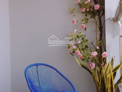 The Monarchy, Vietnam  The Monarchy, Vietnam