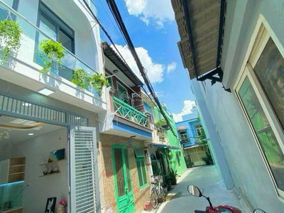 Housing in Ho Chi Minh City, Vietnam Housing in Ho Chi Minh City, Vietnam