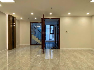 Housing in Ha GJong, Vietnam Housing in Ha GJong, Vietnam