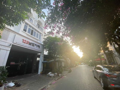 Phú Mỹ Hưng, Vietnam Phú Mỹ Hưng, Vietnam