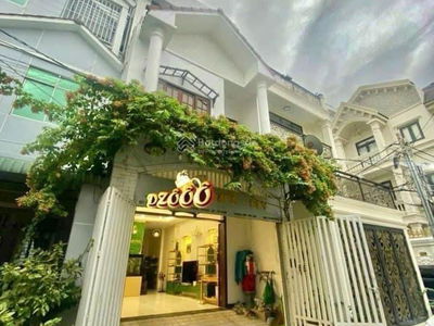 Gehäuse In Nha Be, Vietnam Gehäuse In Nha Be, Vietnam