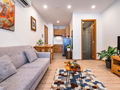 Phan Xich Long Street, Vietnam Phan Xich Long Street, Vietnam