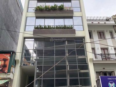 Gehäuse In Hanoi, Vietnam Gehäuse In Hanoi, Vietnam