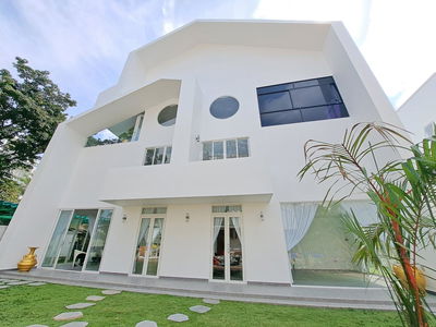 Housing in Nha Be, Vietnam Housing in Nha Be, Vietnam