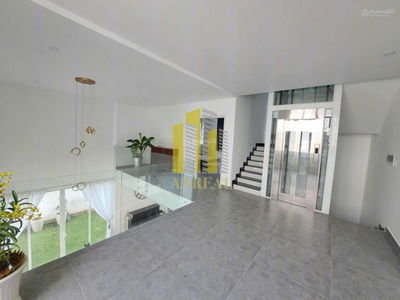 Gehäuse In Nha Be, Vietnam Gehäuse In Nha Be, Vietnam