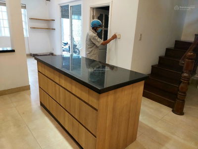 Gehäuse In Nha Be, Vietnam Gehäuse In Nha Be, Vietnam