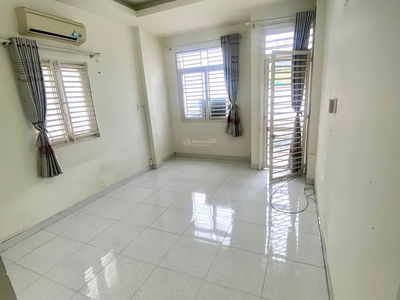 Gehäuse In Nha Be, Vietnam Gehäuse In Nha Be, Vietnam