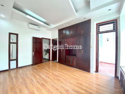 Gehäuse In Nha Be, Vietnam Gehäuse In Nha Be, Vietnam