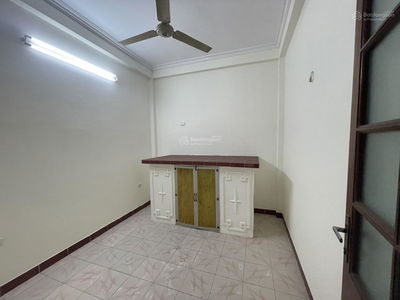 Gehäuse In Hanoi, Vietnam Gehäuse In Hanoi, Vietnam