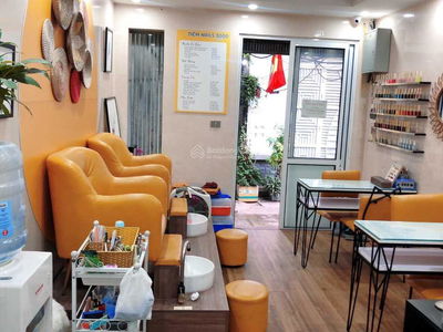 Gehäuse In Hanoi, Vietnam Gehäuse In Hanoi, Vietnam