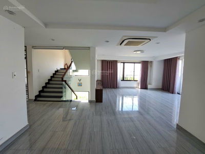 Gehäuse In Nha Be, Vietnam Gehäuse In Nha Be, Vietnam