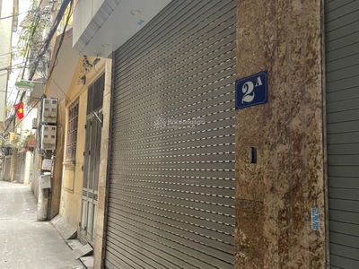 Gehäuse In Hanoi, Vietnam Gehäuse In Hanoi, Vietnam