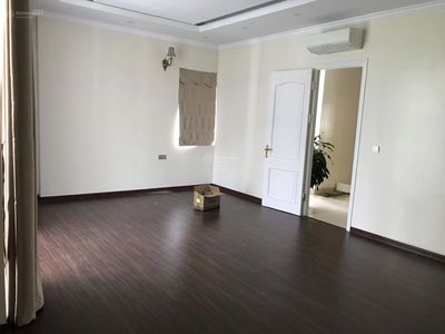 Gehäuse In Hanoi, Vietnam Gehäuse In Hanoi, Vietnam