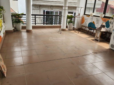 Gehäuse In Hanoi, Vietnam Gehäuse In Hanoi, Vietnam