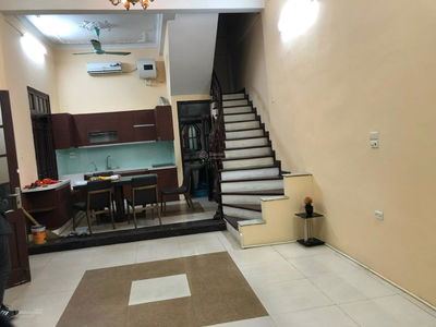 Gehäuse In Hanoi, Vietnam Gehäuse In Hanoi, Vietnam