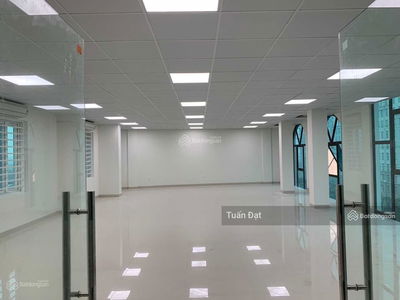 Gehäuse In Hanoi, Vietnam Gehäuse In Hanoi, Vietnam