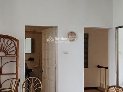 Gehäuse In Hanoi, Vietnam Gehäuse In Hanoi, Vietnam