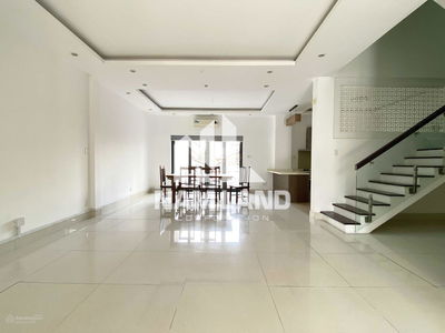 Housing in Di An, Vietnam Housing in Di An, Vietnam