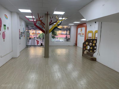 Gehäuse In Ha GJong, Vietnam Gehäuse In Ha GJong, Vietnam