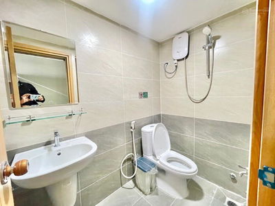 Yen The Street, Vietnam Yen The Street, Vietnam