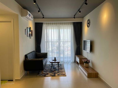 Topaz Twins, Vietnam Topaz Twins, Vietnam