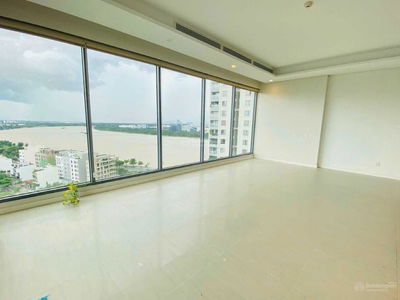 Diamond Island, Vietnam Diamond Island, Vietnam