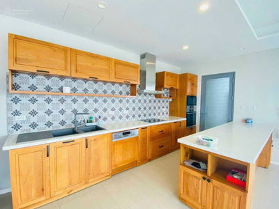 Diamond Island, Vietnam Diamond Island, Vietnam